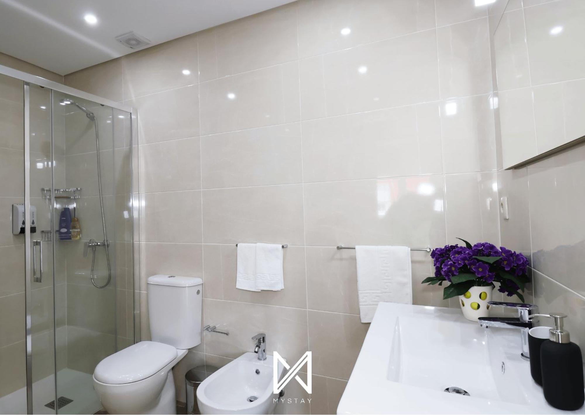 Apartment Mystay - Oliveira Douro House