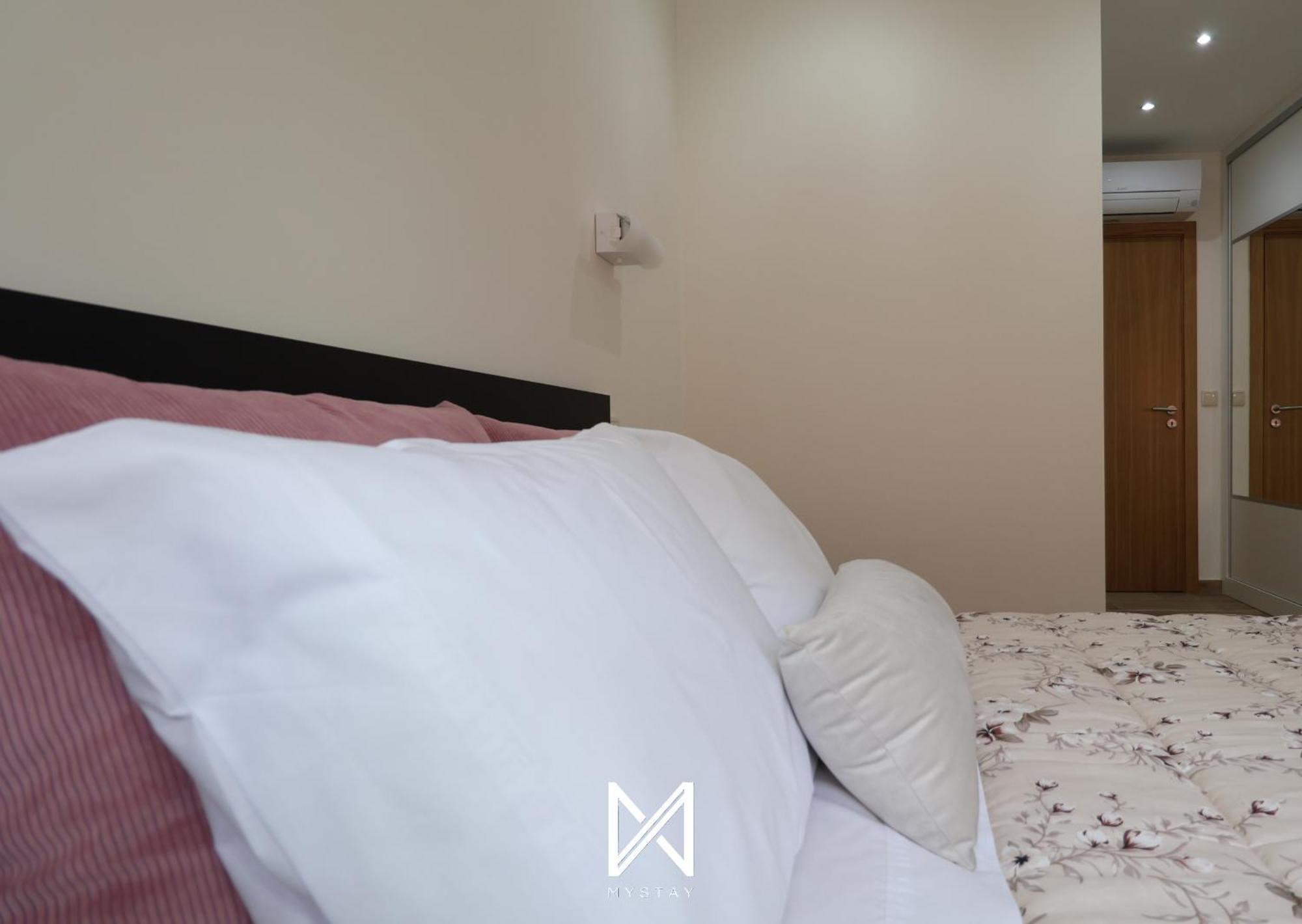 Apartment Mystay - Oliveira Douro House *