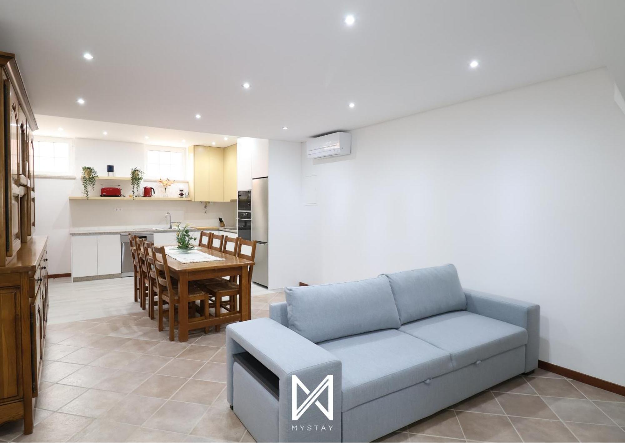 Apartment Mystay - Oliveira Douro House *